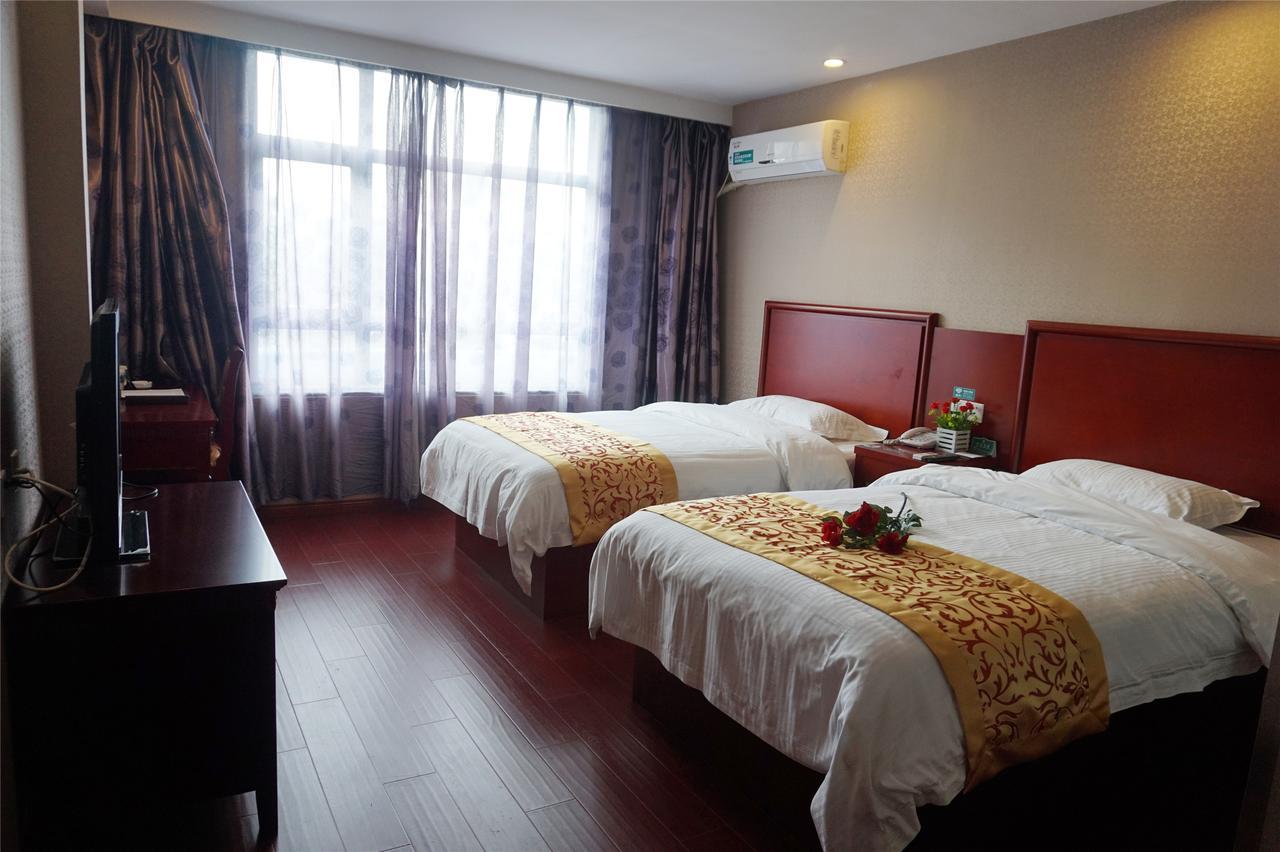 Greentree Alliance Inner Mongolia Autonomous Region Xilinhot Beizi Temple Street Hotel Exterior photo